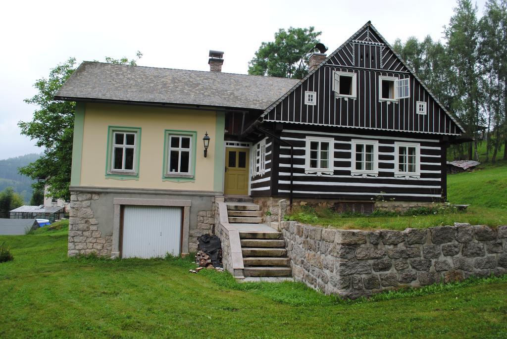 Chata Hugo - 3 Retreat Apartments Tanvald Kültér fotó