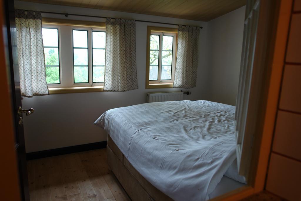 Chata Hugo - 3 Retreat Apartments Tanvald Kültér fotó